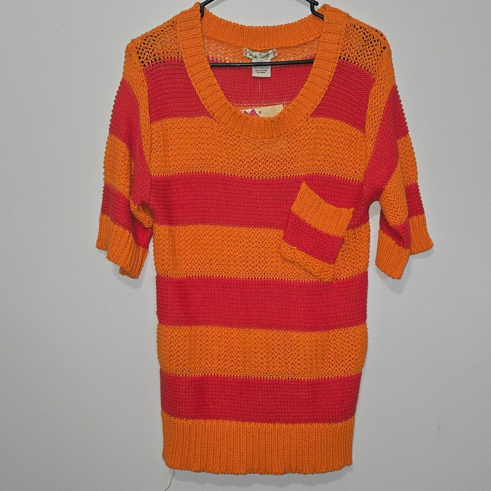 S#1 Love Change Orange Striped Mesh V-Neck Sweater Size Small‎ Short Sleeve
